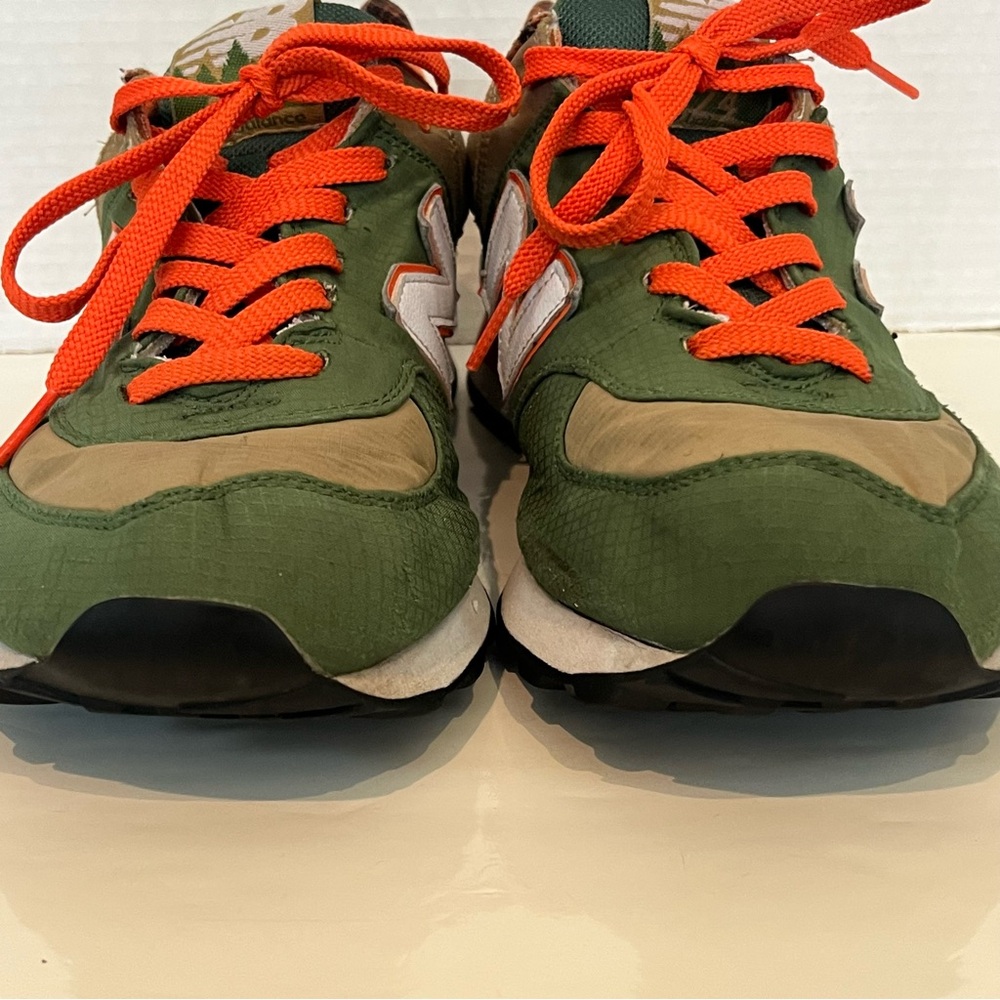 New Balance Green and Orange Athletic Shoes - Picture 10 of 13